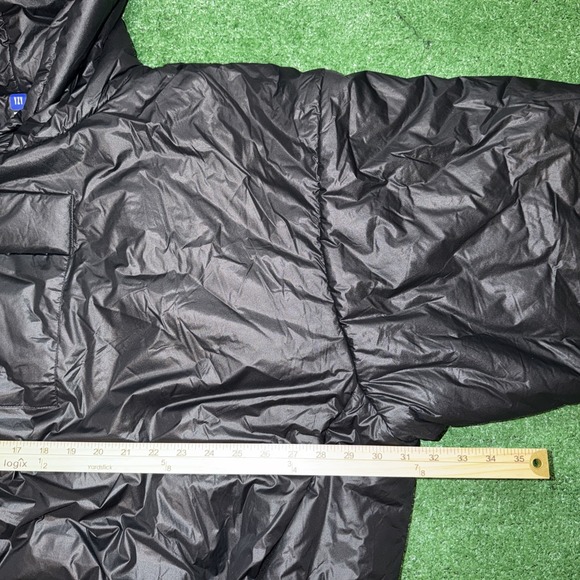 Yeezy Gap Men's Hoodie Oversized M Black Engineered By Balenciaga Padded Anorak - Picture 3 of 5